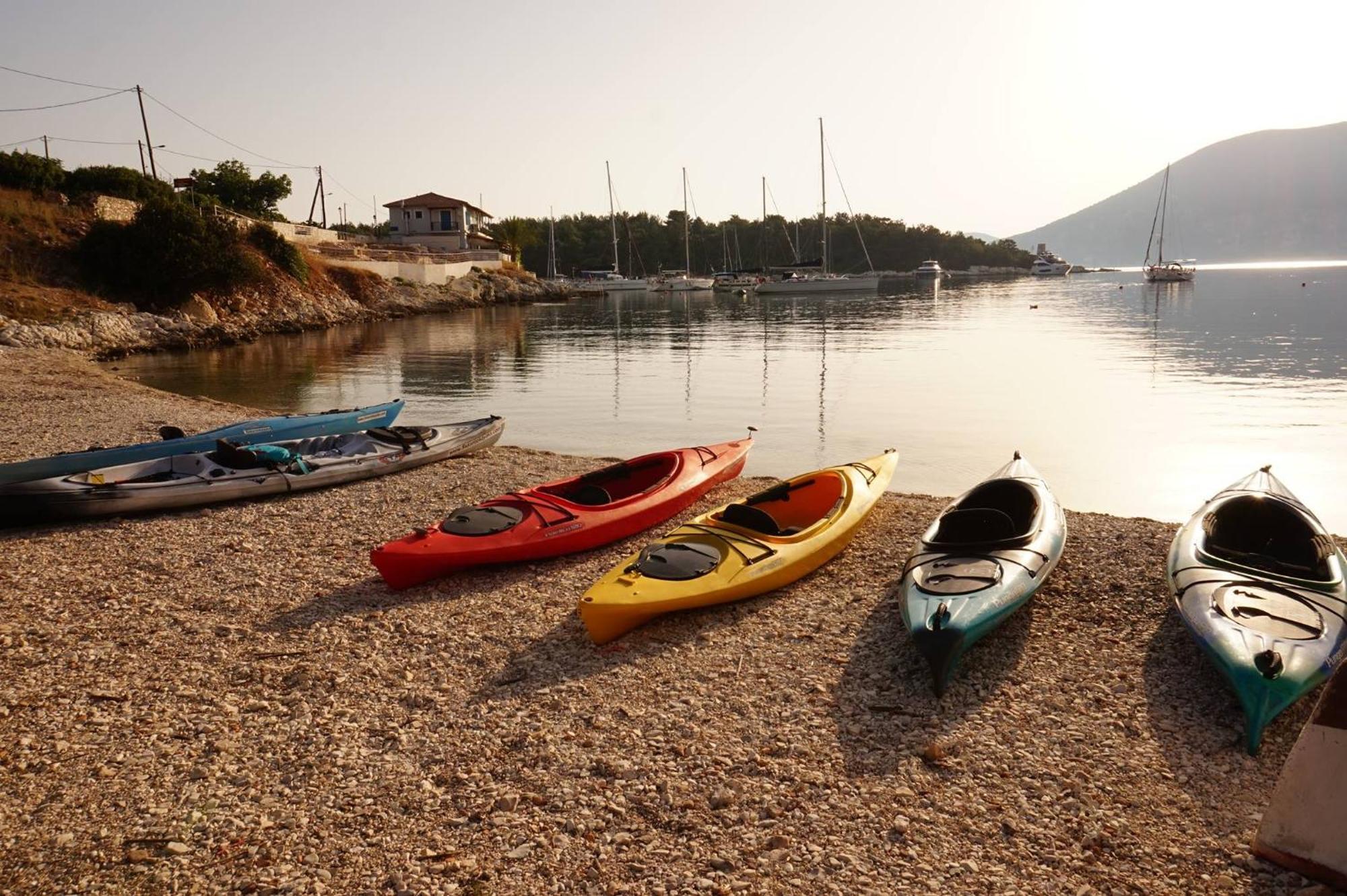 Kaminakia Apartments - Adults Only Policy - Delve Into This Little Oasis Where Peace And Quiet Reign Supreme - Sheltered By An Evergreen Cypress Forest - Offering A Large Swimming Pool Exclusively For Guests' Use And Breathtaking Sea Views From Every Fiskardo Extérieur photo